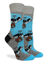 Load image into Gallery viewer, Women&#39;s Travelling Penguin Socks
